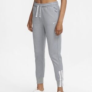 Women’s Nike Grey Therma-Fit Training Pants, Size Small, NWT, CU5662-073
